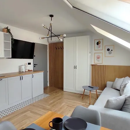 Apartment Cicha 3 *