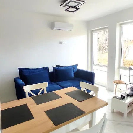 Cicha 3 Apartment *